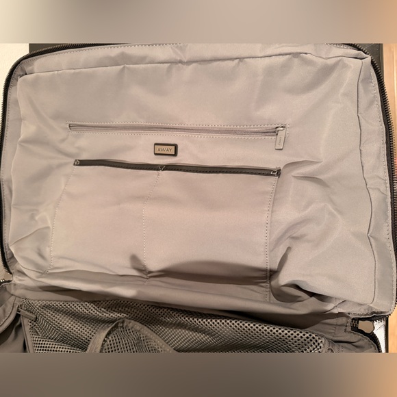 AWAY Luggage Overnighter Bag - Picture 6 of 6